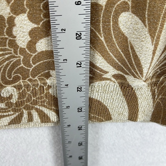 Talbots Crewneck Sweater Size Medium Cream & Tan with Twirling Florals Like New - Picture 9 of 9